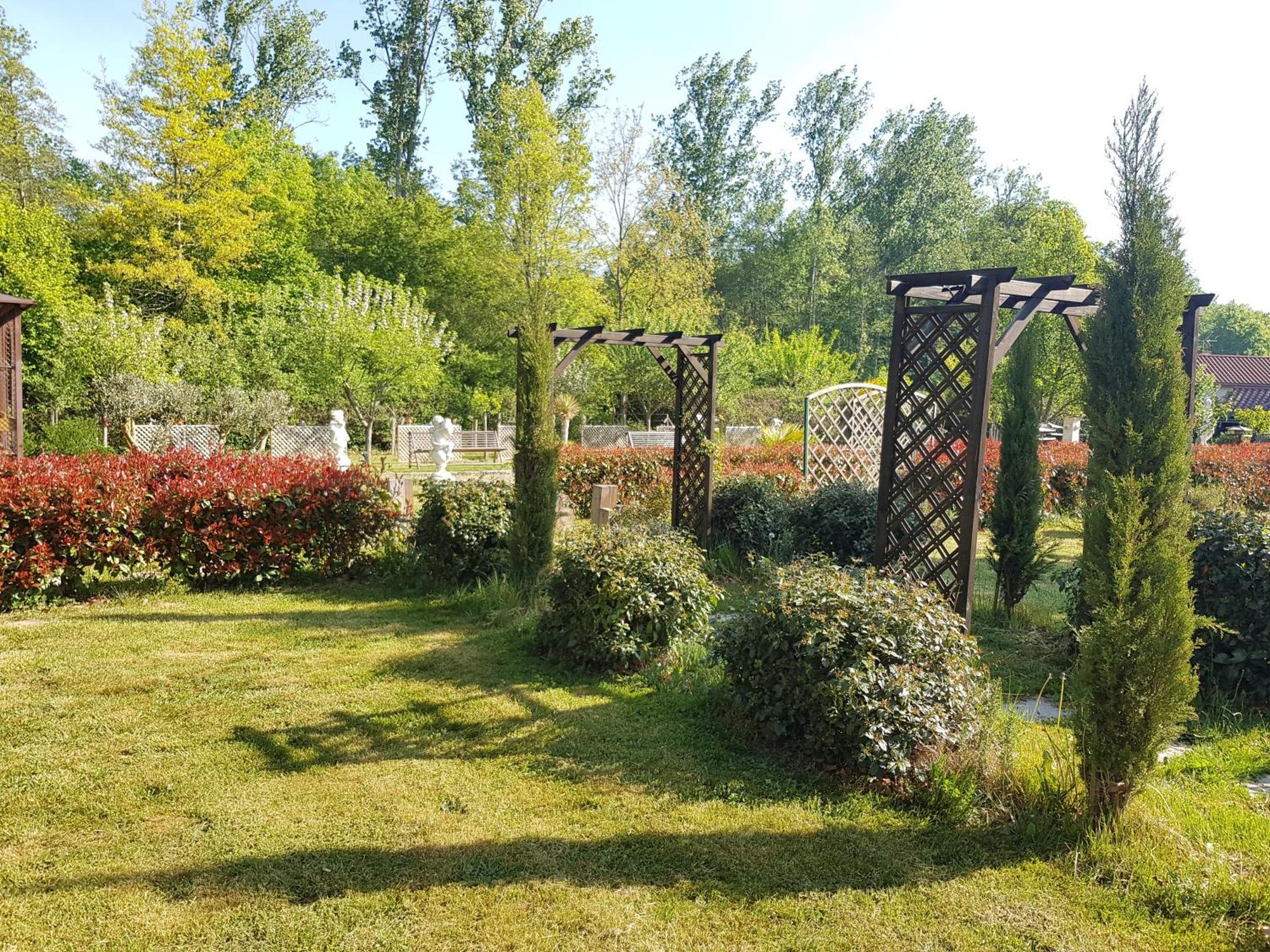Poncins 샤토 데 페리송 B&B 외부 사진